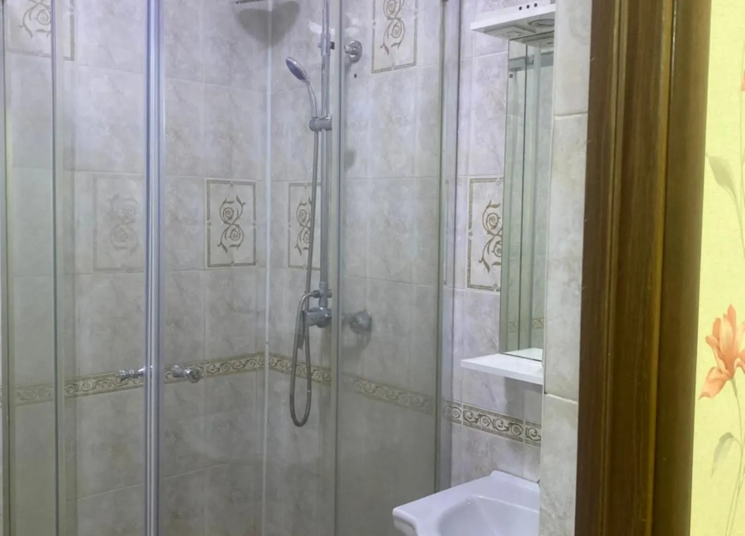 Apartamento Золотой Квадрат Almatý Kazajstán