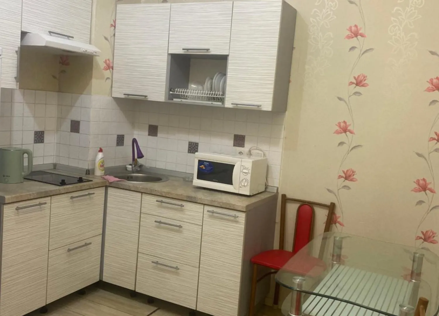 Apartamento Золотой Квадрат Almatý 0*,  Kazajstán